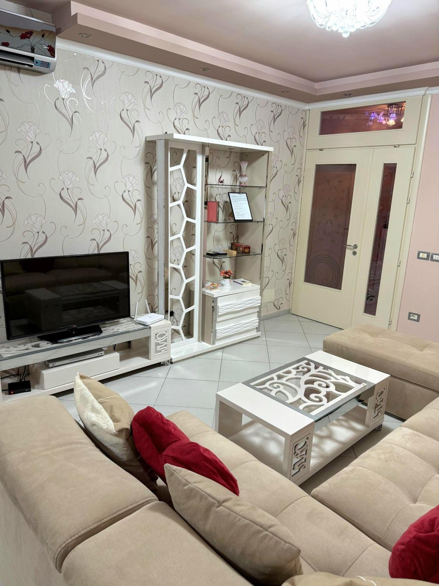 Amy'S Luxury Appartment Shkodër Exterior foto